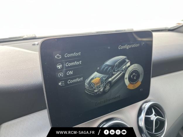 MERCEDES-BENZ GLA 200 d Sensation  