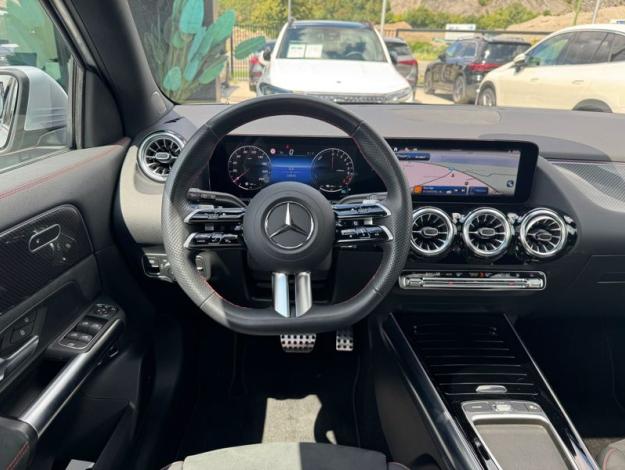 MERCEDES-BENZ GLA 250 e AMG Line  