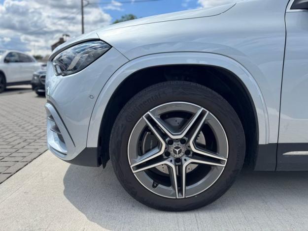 MERCEDES-BENZ GLA 250 e AMG Line  