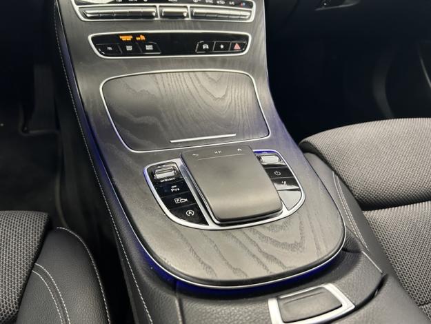 MERCEDES-BENZ E-Klasse E 220 d Break Luxury Line