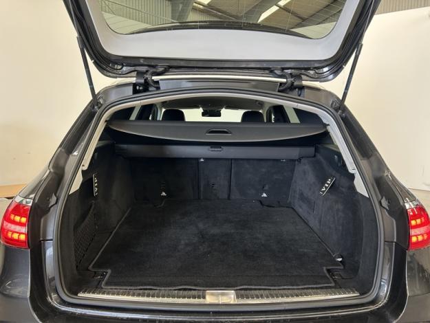 MERCEDES-BENZ E-Klasse E 220 d Break Luxury Line