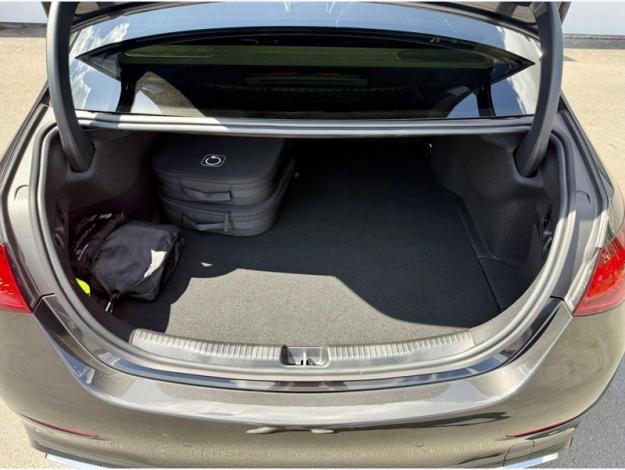 MERCEDES-BENZ Classe C Berline Classe C 300 e Hybrid EQ Berline AMG Line  Classe C 300 e Hybrid EQ Berline AMG Line