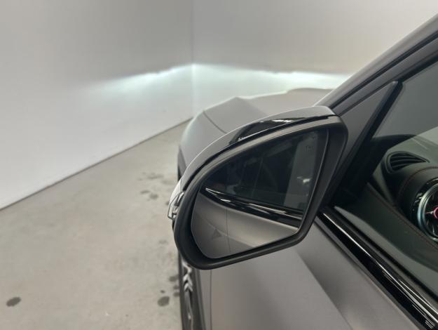MERCEDES-BENZ EQB EQB 300 4MATIC AMG Line