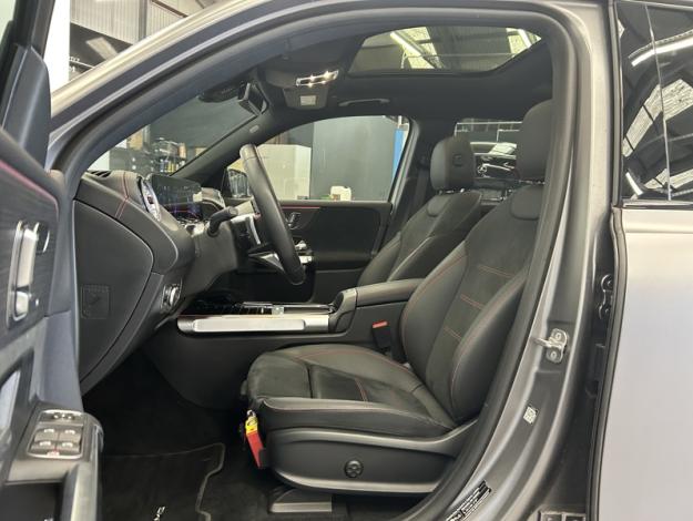 MERCEDES-BENZ EQB EQB 300 4MATIC AMG Line