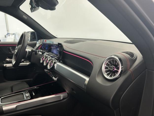 MERCEDES-BENZ EQB EQB 300 4MATIC AMG Line