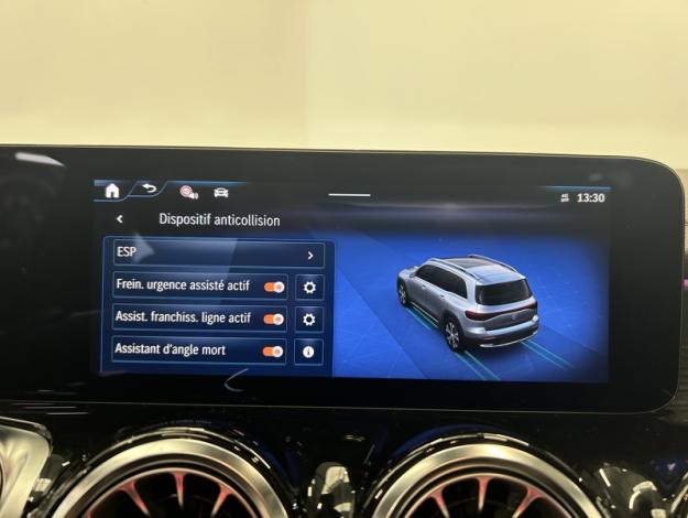 MERCEDES-BENZ EQB EQB 300 4MATIC AMG Line