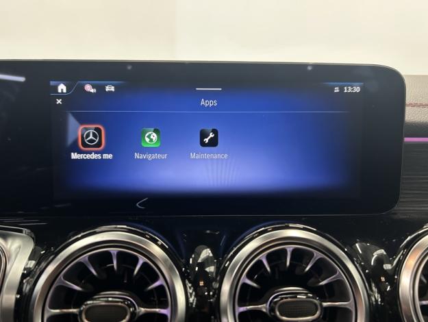 MERCEDES-BENZ EQB EQB 300 4MATIC AMG Line