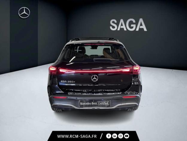 MERCEDES-BENZ EQA 250+ AMG Line  