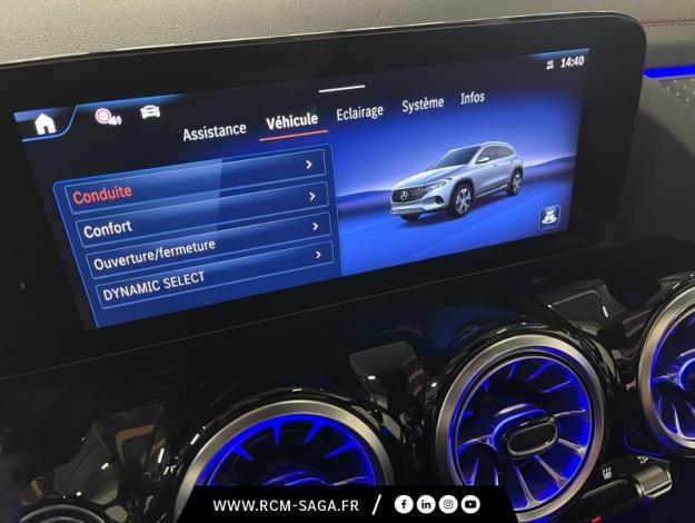 MERCEDES-BENZ EQA 250+ AMG Line  