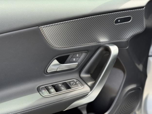 MERCEDES-BENZ A-Klasse A 180 Business Line