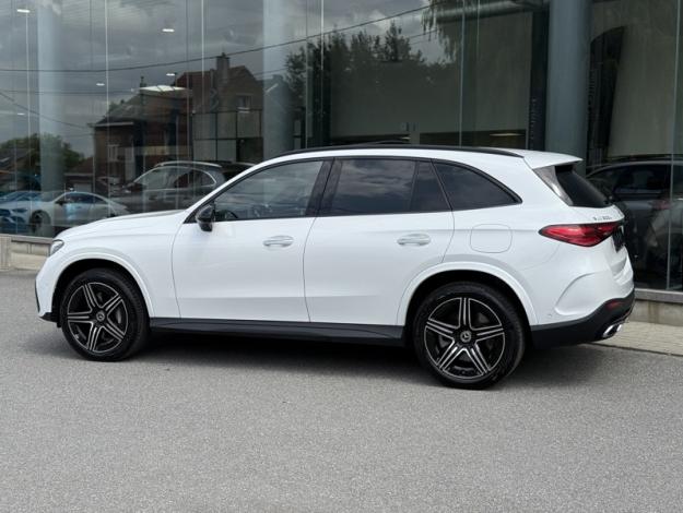 MERCEDES-BENZ GLC 300 e 4M Pack AMG Pano Burmester  