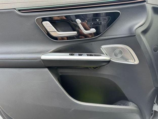 MERCEDES-BENZ EQE SUV 350+  Sport Edition Hyperscreen - 5 ans GARANTIE 