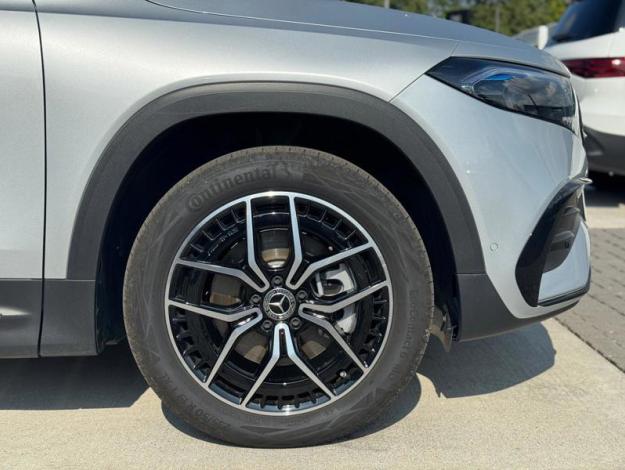 MERCEDES-BENZ EQB EQB 300 4MATIC Edition
