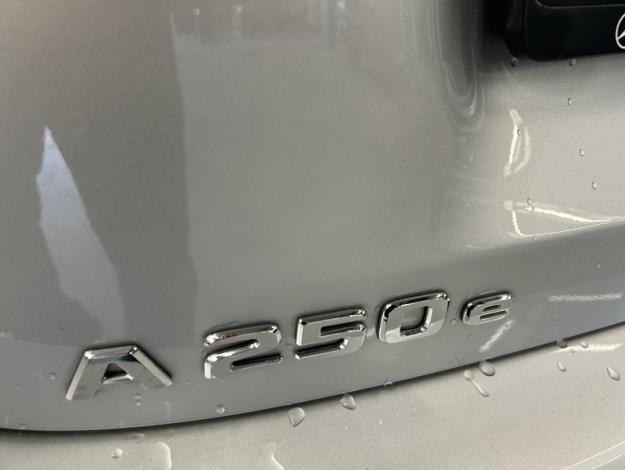 MERCEDES-BENZ A-Klasse A 250 e Business Line