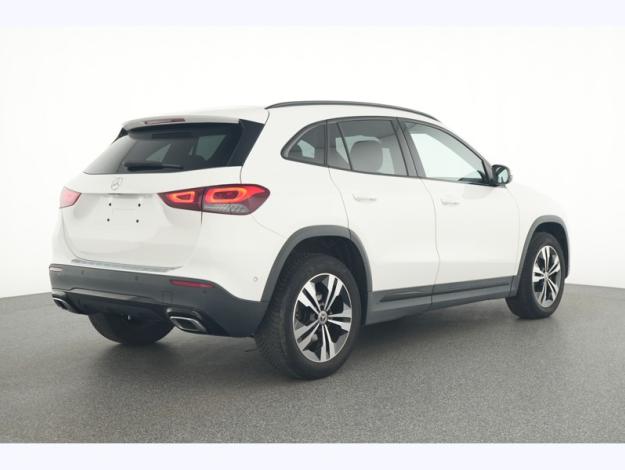 MERCEDES-BENZ GLA-Klasse GLA 200