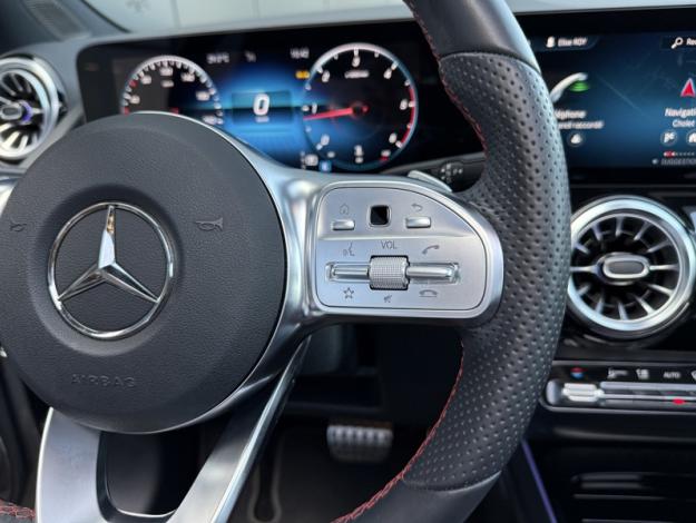 MERCEDES-BENZ GLA 200 d AMG Line  