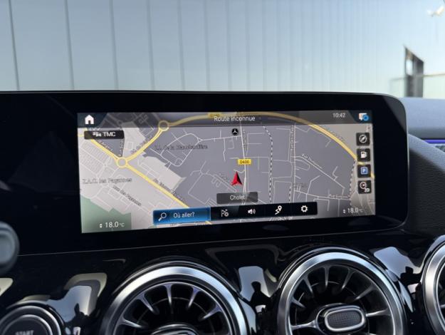 MERCEDES-BENZ GLA 200 d AMG Line  