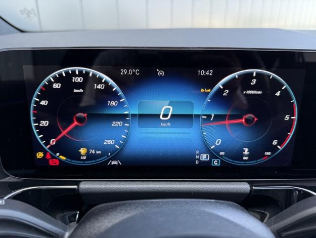 MERCEDES-BENZ GLA 200 d AMG Line  
