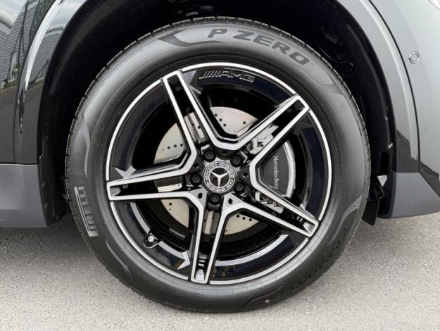 MERCEDES-BENZ GLA 200 d AMG Line  GLA 200 d AMG Line