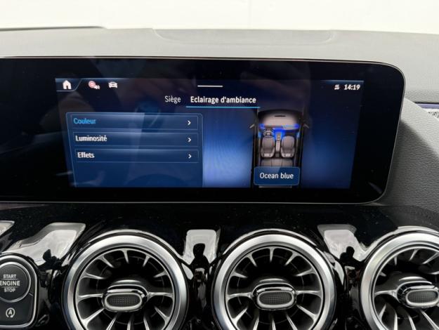 MERCEDES-BENZ GLA 200 d AMG Line  GLA 200 d AMG Line
