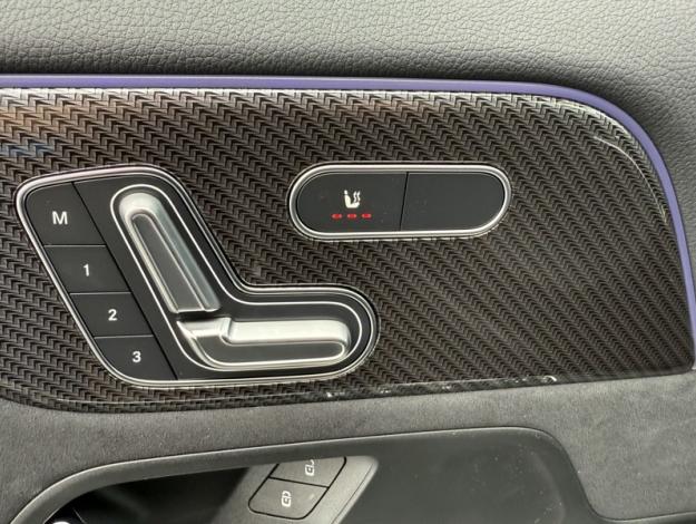 MERCEDES-BENZ GLA 200 d AMG Line  GLA 200 d AMG Line
