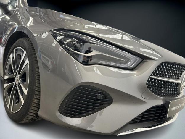MERCEDES-BENZ CLA 180 d Coupé Luxury Line  