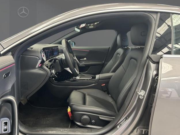 MERCEDES-BENZ CLA 180 d Coupé Luxury Line  