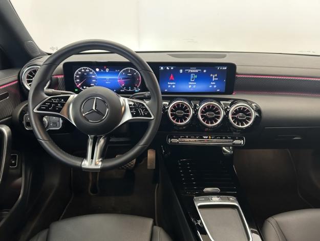 MERCEDES-BENZ CLA 180 d Coupé Luxury Line 18p.  