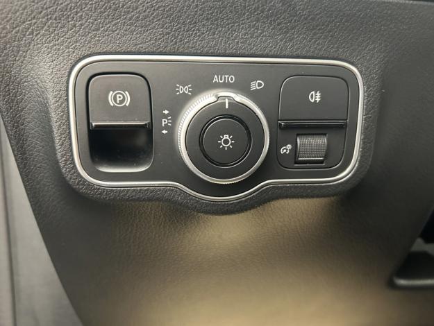 MERCEDES-BENZ EQA EQA 250+