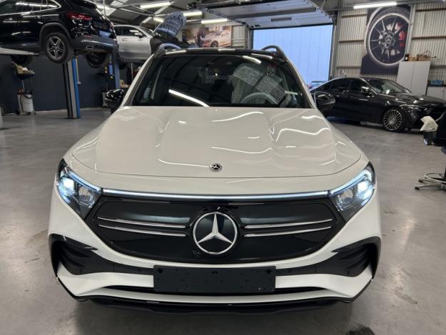 MERCEDES-BENZ EQB EQB 300 4MATIC AMG Line