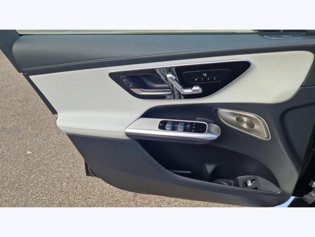 MERCEDES-BENZ GLC Coupé GLC 300 e Hybrid EQ 4MATIC Coupé AMG Line +  GLC 300 e Hybrid EQ 4MATIC Coupé AMG Line +