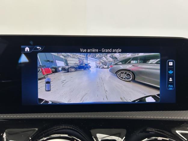 MERCEDES-BENZ A 180 d Business Line  