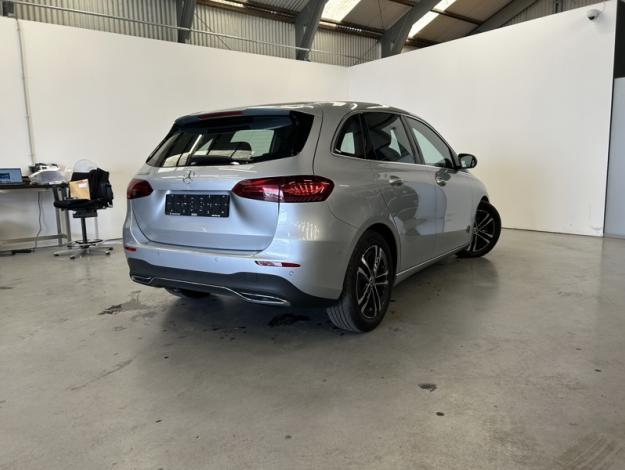 MERCEDES-BENZ B-Klasse B 180 d Business Line