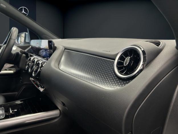 MERCEDES-BENZ B 180 d Facelift Luxury Line  