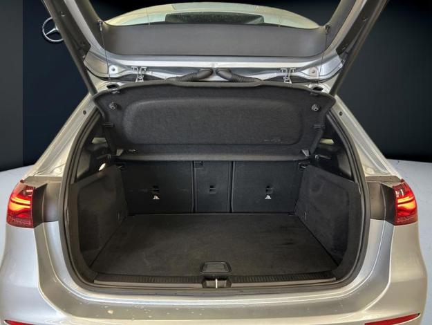 MERCEDES-BENZ B 180 d Facelift Luxury Line  