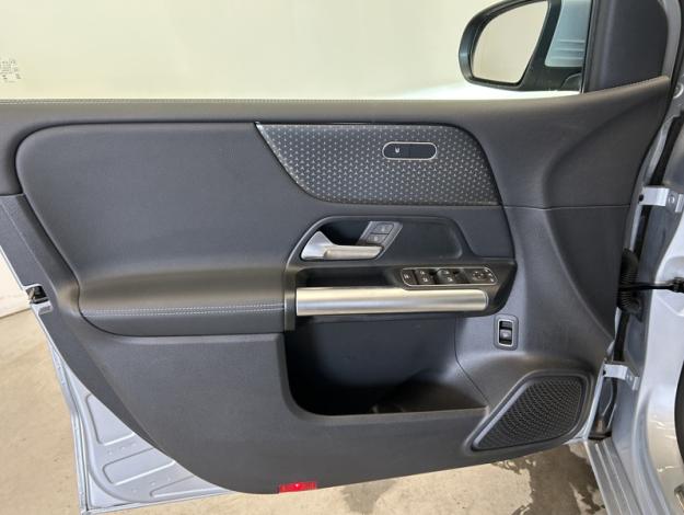 MERCEDES-BENZ B-Klasse B 180 d Business Line