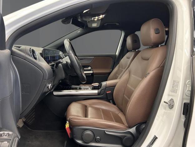 MERCEDES-BENZ GLA 200 Progressive Line / Cuir  