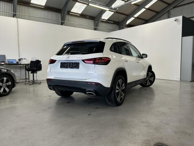 MERCEDES-BENZ GLA-Klasse GLA 200