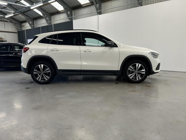MERCEDES-BENZ GLA-Klasse GLA 200