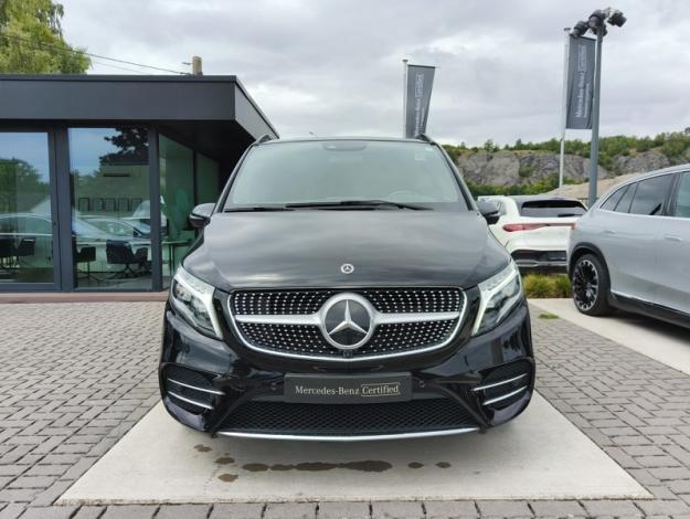 MERCEDES-BENZ V 300 d AMG Line AVANTGARDE Long - Double Cabine 