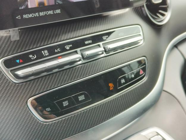 MERCEDES-BENZ V 300 d AMG Line AVANTGARDE Long - Double Cabine 