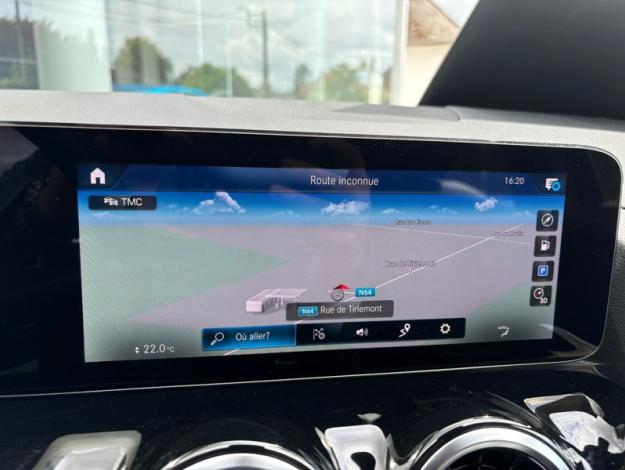 MERCEDES-BENZ GLA 180 Luxury Line  