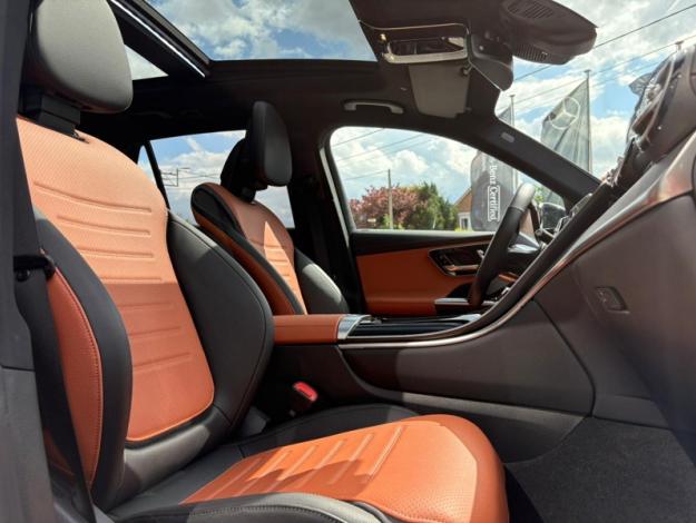 MERCEDES-BENZ GLC 300 e 4M AMG Pack Night Toit Pano  