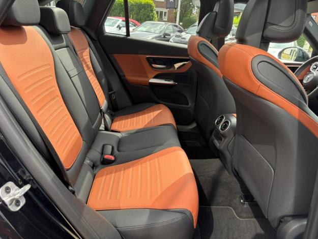 MERCEDES-BENZ GLC 300 e 4M AMG Pack Night Toit Pano  