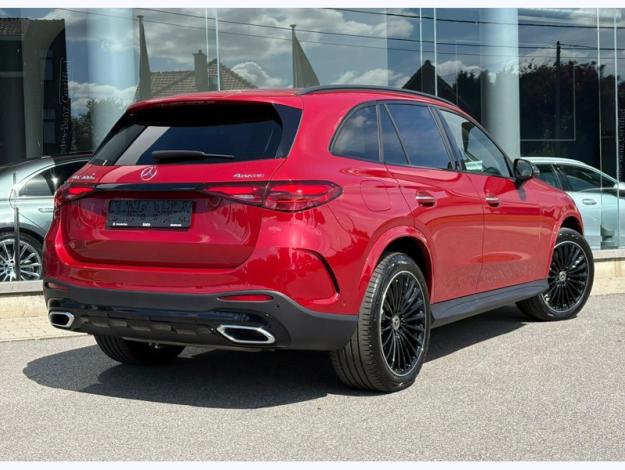 MERCEDES-BENZ GLC 300 e 4M AMG Pack Night Toit Pano Burmester  