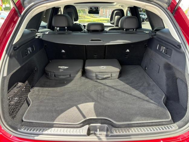 MERCEDES-BENZ GLC 300 e 4M AMG Pack Night Toit Pano Burmester  