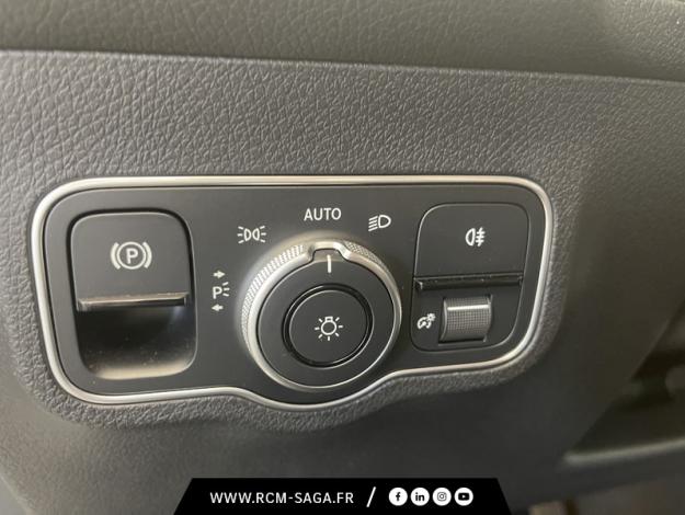 MERCEDES-BENZ GLB 200 d Progressive Line  
