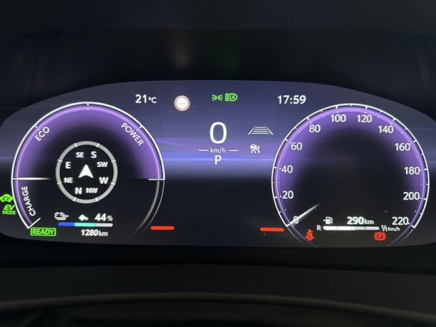 TOYOTA C-HR 2.0 PHEV 225 Collection  