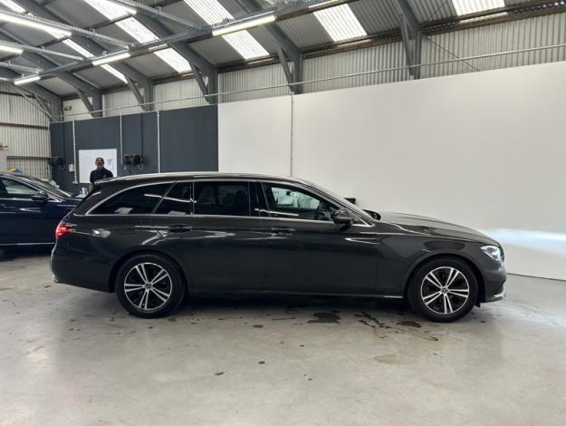 MERCEDES-BENZ E-Klasse E 220 d Break Luxury Line