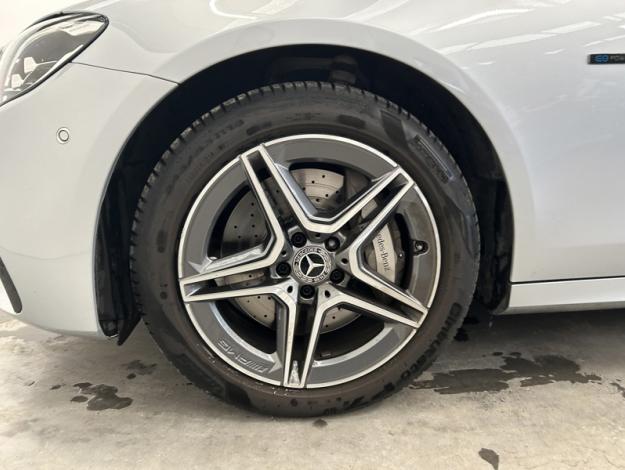 MERCEDES-BENZ E 300 AMG Line Hybride 